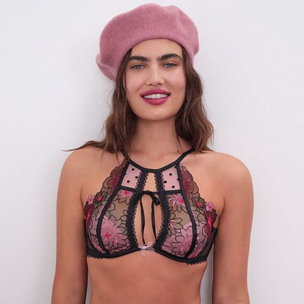 NWT For Love and Lemons 🍋 Zinnia Embroidered Bra - Picture 2 of 4